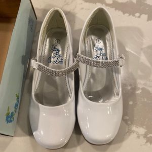 Swea pea lilli white patent leather shoes with rhinestones